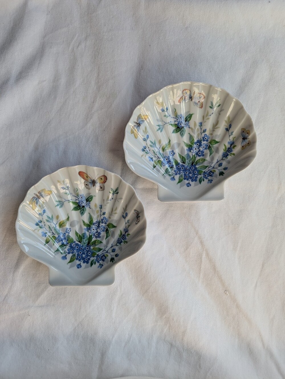 Limoges Porcelain Floral Shell-Shaped Plates Trinket Dishes - 2